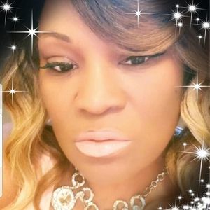 Meet your Posher, Vicky